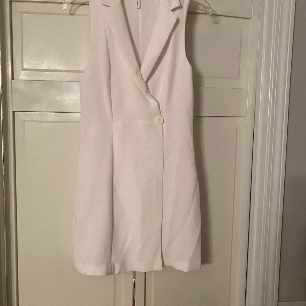BCBGeneration White Mini Dress